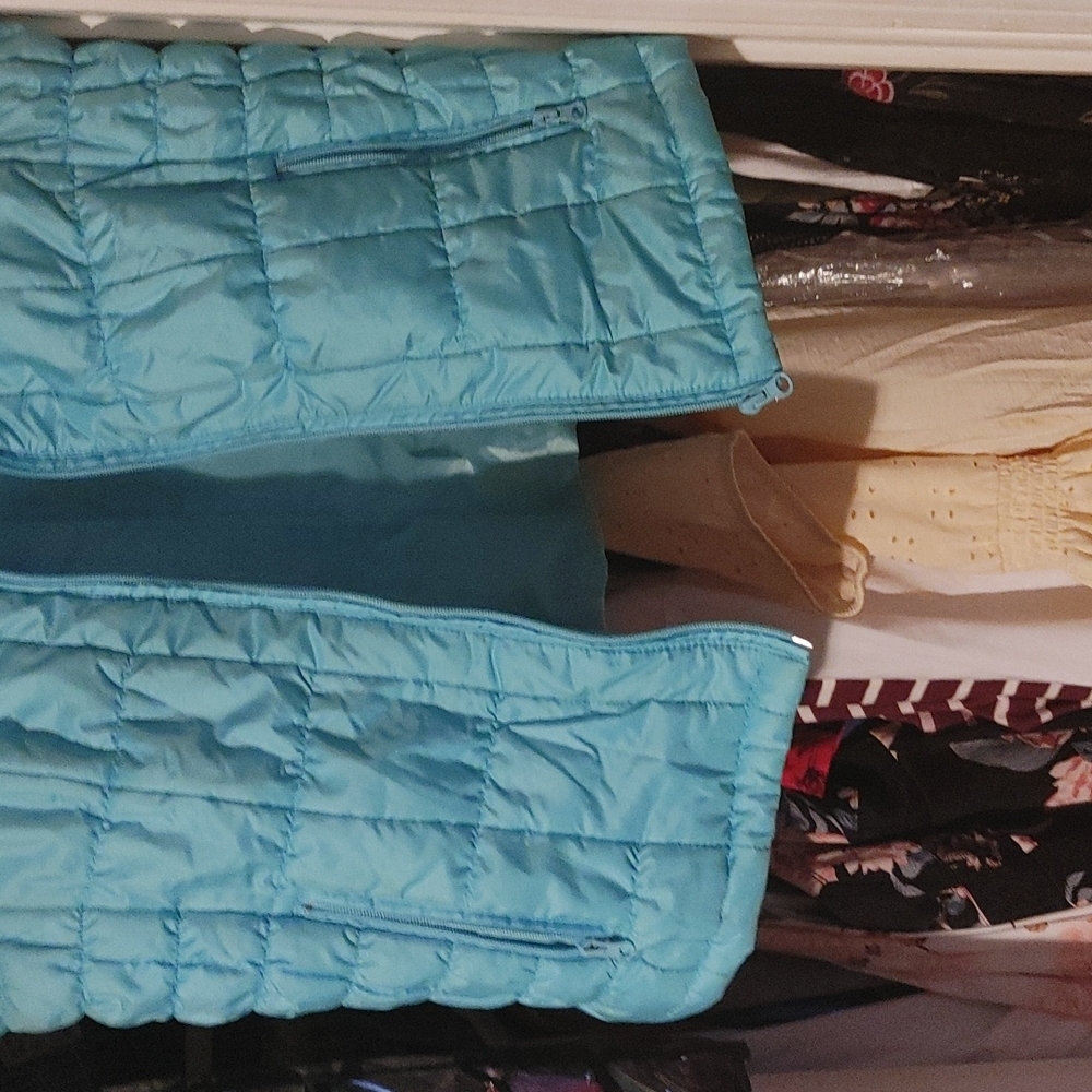 Large Puff Jacket - image 3